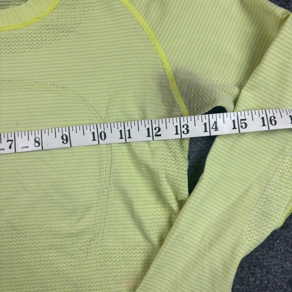 LULULEMON Women’s Yellow Long Sleeve Swiftly Shirt Athletic Shirt size: 4 - Picture 9 of 10